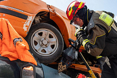 200 победоносных баллов: аварийно-спасательный отряд №6 стал победителем 3-х Московских соревнований по проведению аварийно-спасательных работ при ДТП